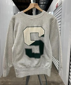 Michigan State Crewneck Sweatshirt Vintage Style Full-Size Gift For Ncaa Enthusiasts