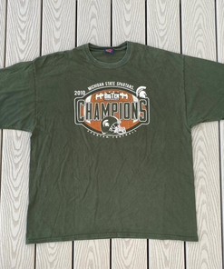 Michigan State Spartans Retro Shirt Vintage Style T-Shirt, Sweatshirt, Hoodie Gifts For Ncaa Fans