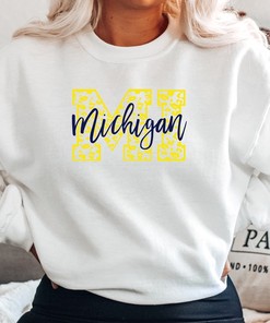 Michigan State Sweatshirt Perfect For College Sports Fans Michigan State, Sweatshirt, College, Sports