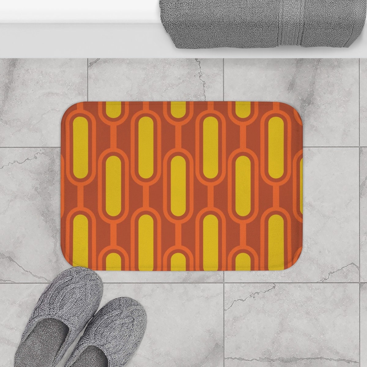 Mid Century Modern Retro Bathroom Decor Set with Waffle Weave Shower Curtain, Towels and Bath Mat - Image 2