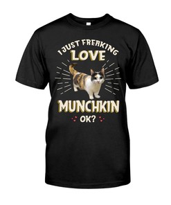 Munchkin Obsessed Vintage Style T-Shirt, Chic Hoodie And Sweatshirt
