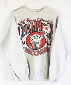 NCAA Vintage Style Wisconsin Badgers Rose Bowl Sweatshirt University of Wisconsin Madison Gifts