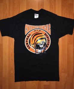 NFL Cincinnati Bengals Pro Player Sweatshirt T-shirt Ideal Gift for NFL Fans