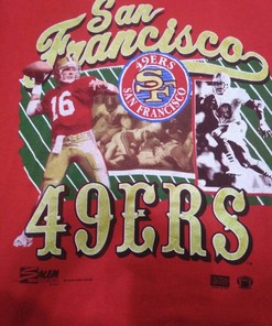 NFL San Francisco 49Ers Sweatshirt T-shirt Ideal Gift for NFL Fans