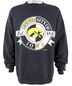 Ncaa University Of Iowa Hawkeyes Crew Neck Sweatshirt 1990S Vintage Unisex American Football Shirt, Gift For Dad