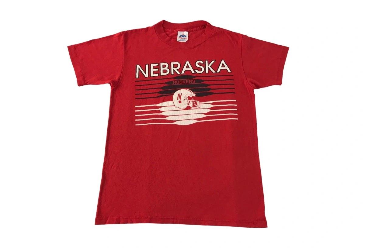 Nebraska Huskers Ncaa Football Team Big Logo T-Shirt, Sweatshirt & Hoodie Full Size Gifts For Fans