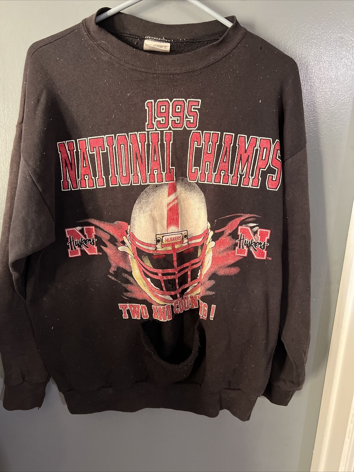 Nebraska Huskers Vintage Crewneck Sweater Sweatshirt Lg Black Ncaa 1995 Champs