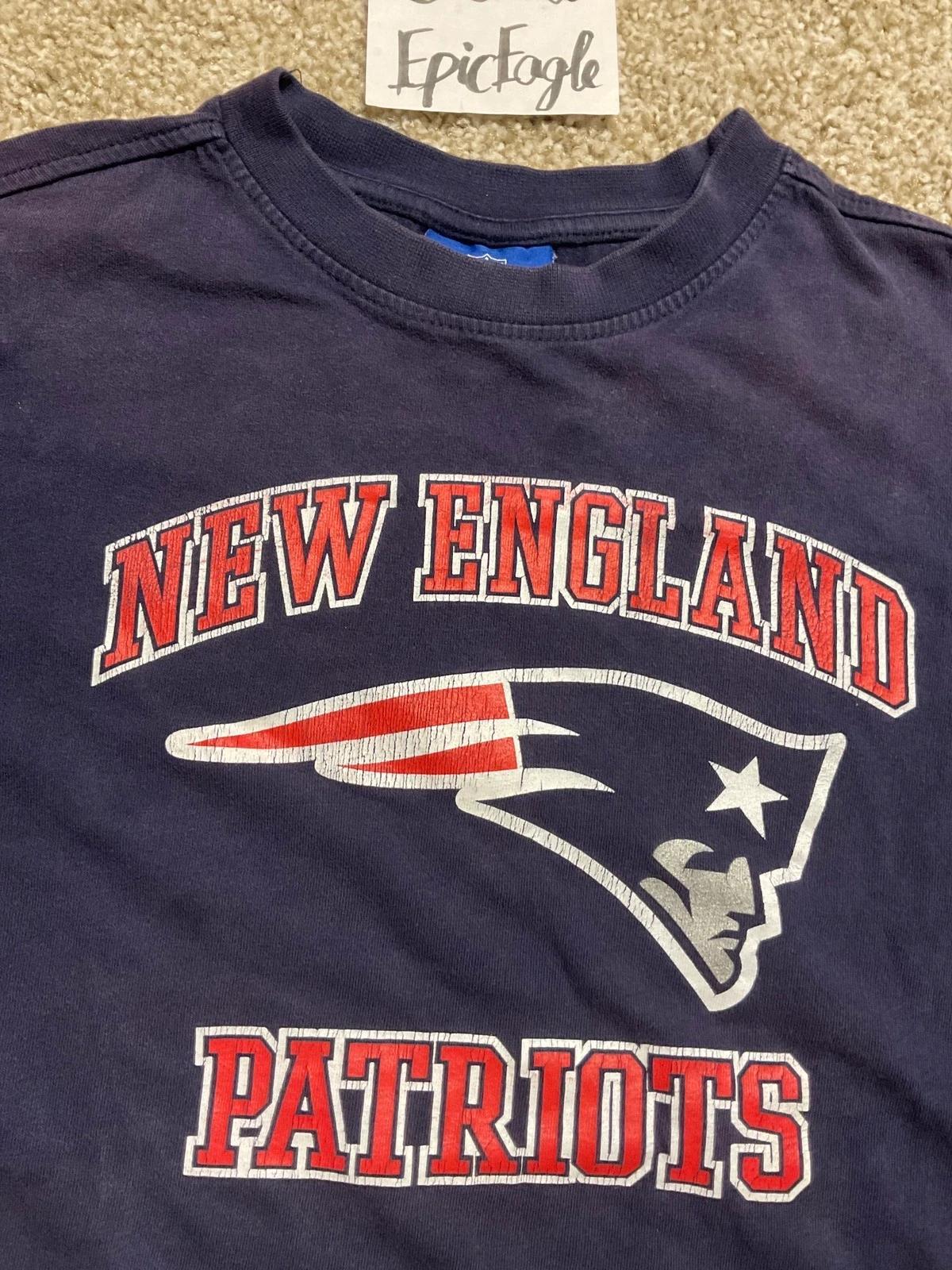 New England Patriots NFL Vintage Sweatshirt T-shirt Ideal Gift for NFL Fans - Image 2