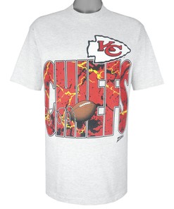 Nfl Kansas City Chiefs Single Stitch T-Shirt 1990S Vintage Tshirt Unisex Sport Sweatshirt Hoodie Gift