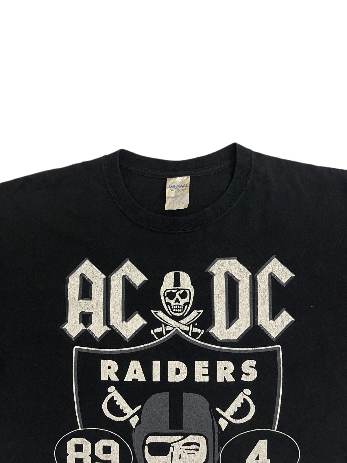 Oakland Raiders Sweatshirt T-shirt Ideal Gift for NFL Fans - Image 2
