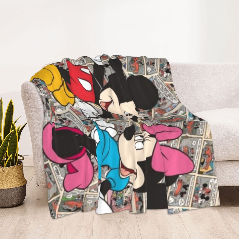 Personalized Disney Minnie Mouse Double Layer Name Blanket - Ideal for Kids and Adults at Christmas - Image 3