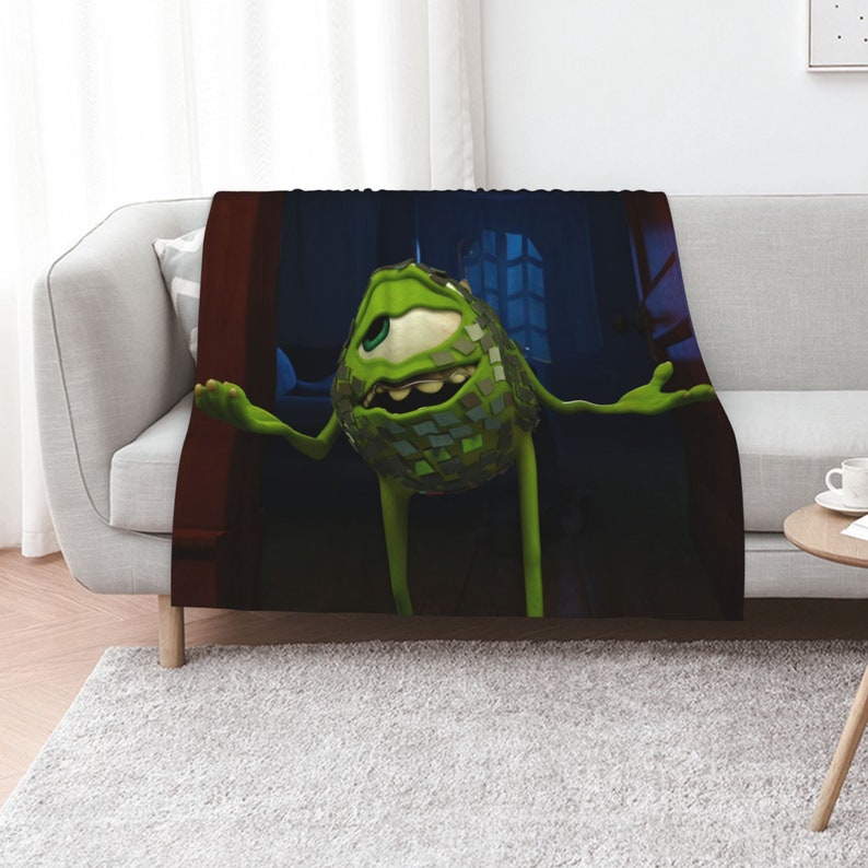 Personalized Disney Monster University Baby Blanket: Perfect Shower Gift - Image 3