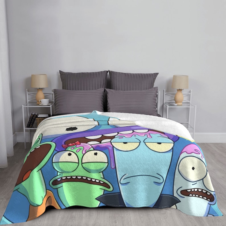 Personalized Movie Character Gift for Kids - Custom Name Blanket and Pillow Set - Image 3