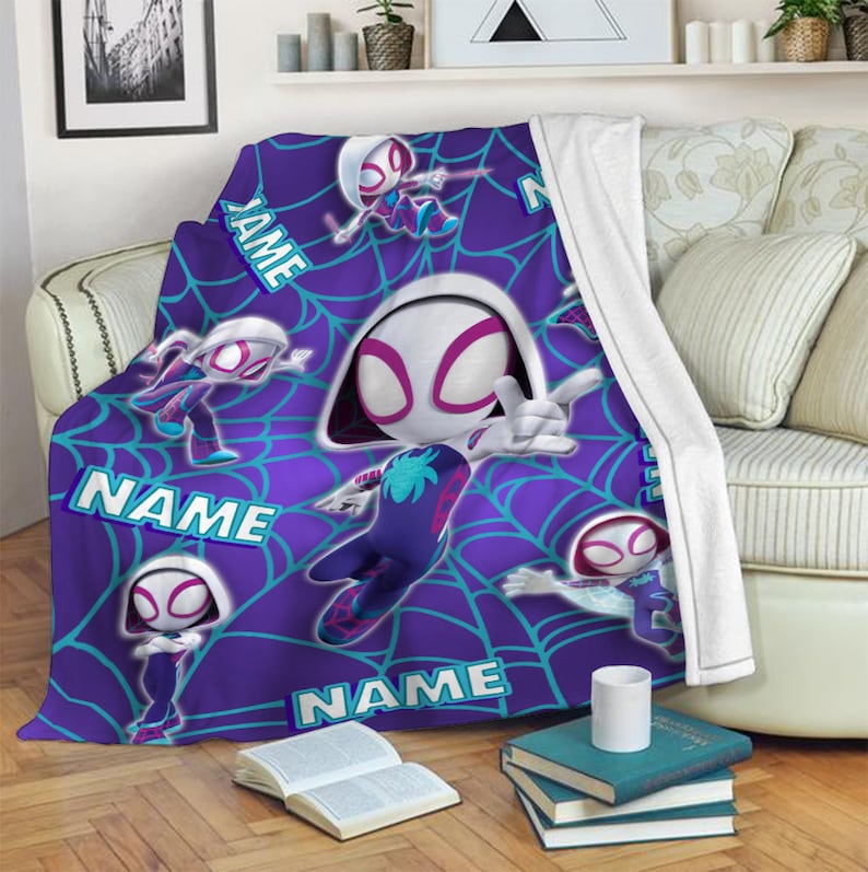 Personalized Spider Gwen Blanket - Perfect Superhero Gift for Fans - Image 3