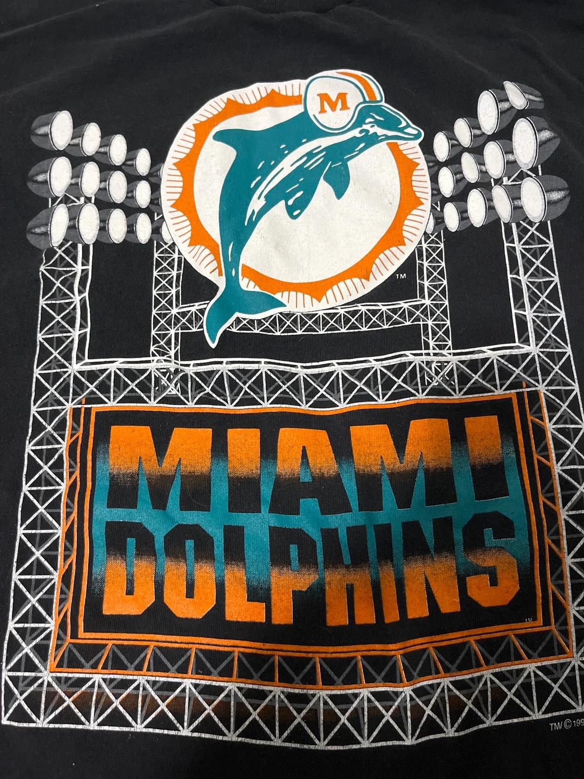 Rare 1993 Miami Dolphins Sweatshirt T-shirt Ideal Gift for NFL Fans - Image 2