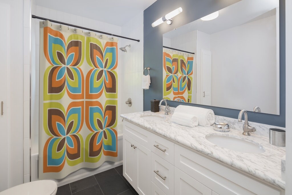 Retro Geometric Shower Curtain, Boho 60's 70's Hippie Bathroom Accessory, Vintage Curtain with Unique Charm - Image 3