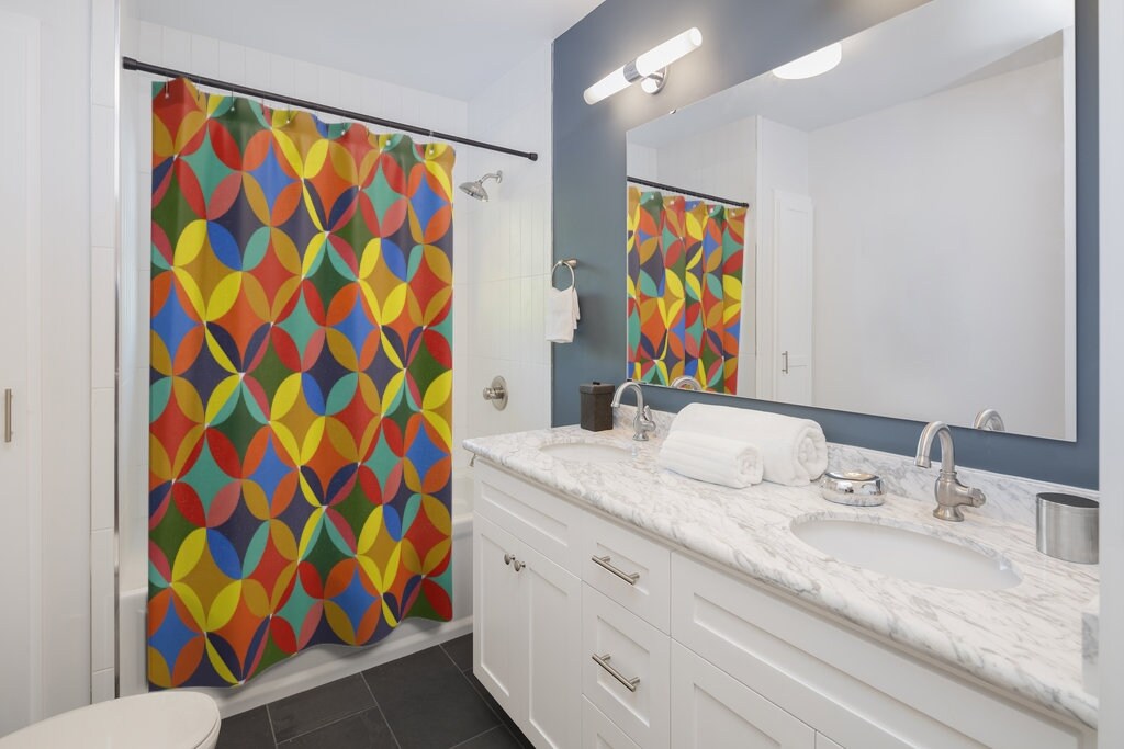 Retro Kaleidoscope Pattern Shower Curtain for Mid Century Modern Bath - Image 2