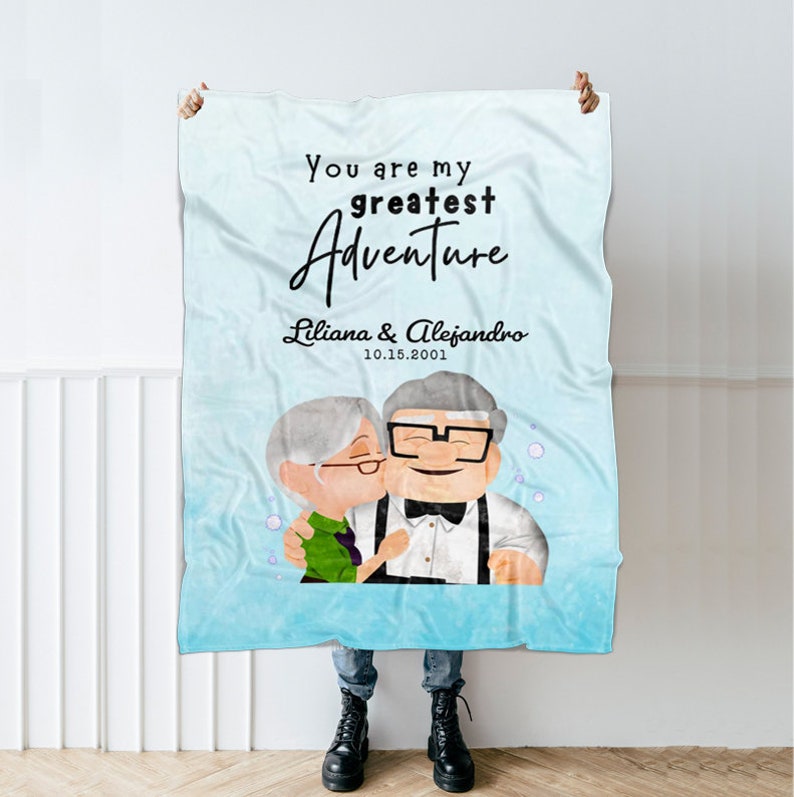 Romantic Disney Up Ellie and Carl Full Size Blanket for Wife Anniversary and Birthday Gift - Image 3