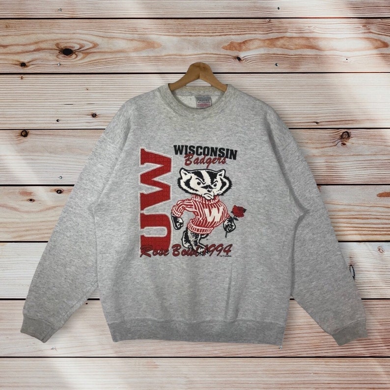 Show Your Pride with a Vintage 90's Rose Bowl Spell Out Logo Wisconsin Badgers Mascot Crewneck Sweatshirt
