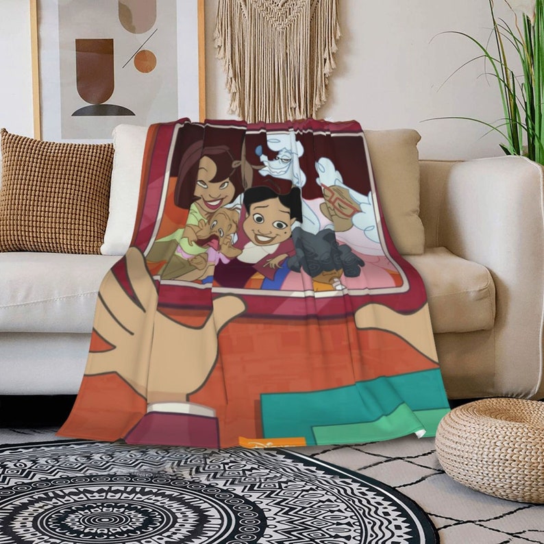 Soft Throw Blanket with Disney The Proud Family Characters for Christmas Gifts - Image 3