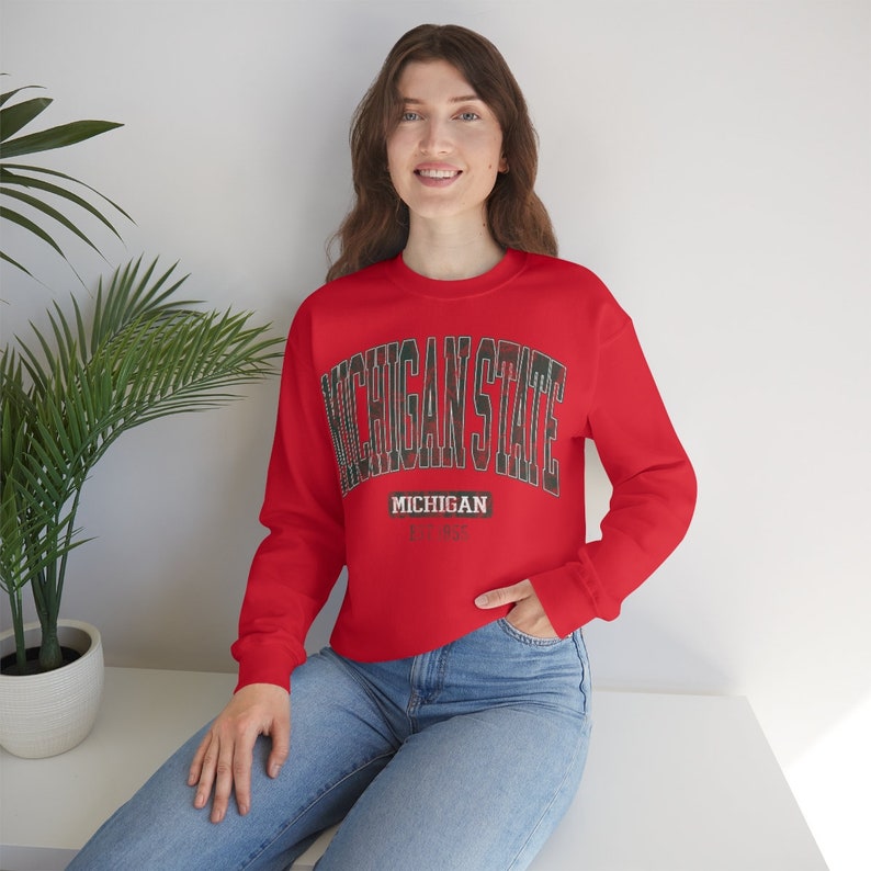 Stay Cozy And Stylish With A Vintage Michigan State Sweatshirt Michigan State, Vintage, Sweatshirt - Image 4