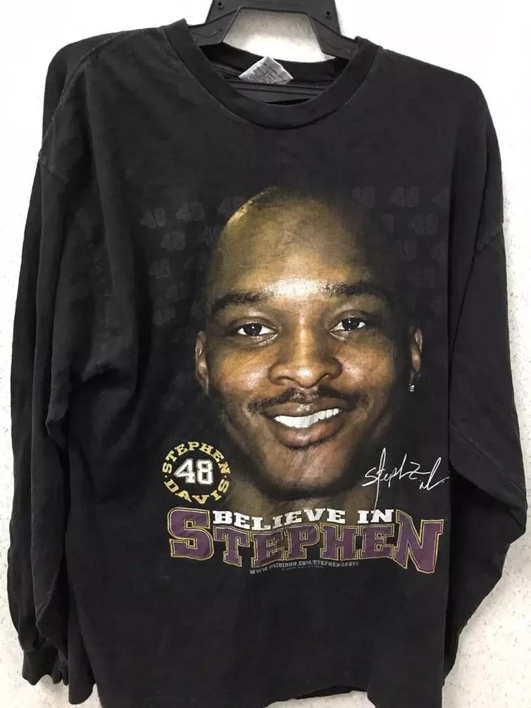 Stephen Davis 48 Vintage Style NFL Sweatshirt T-shirt Ideal Gift for NFL Fans