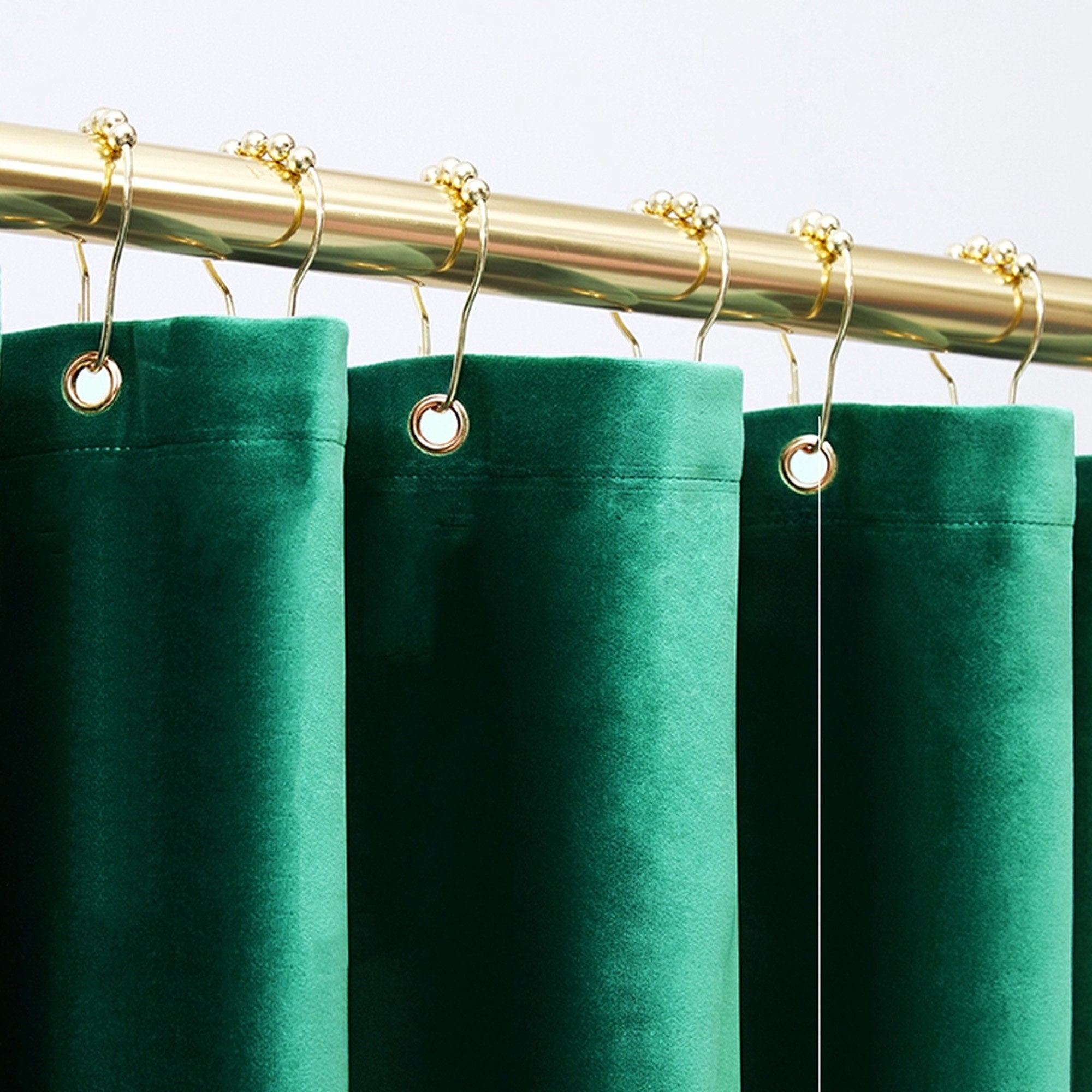 Thick Green Velvet Shower Curtain Set, Heavy-Duty and Washable, Hotel Waterproof Shower Curtain for Bathtubs - Image 2