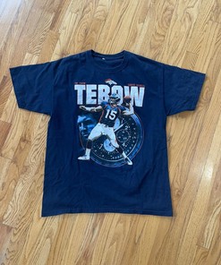 Tim Tebow NFL Bogo Broncos Gear Sweatshirt T-shirt Ideal Gift for NFL Fans