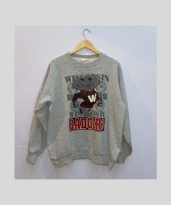 University of Wisconsin Badgers Sweatshirt - Vintage Style - Football Fan Gear
