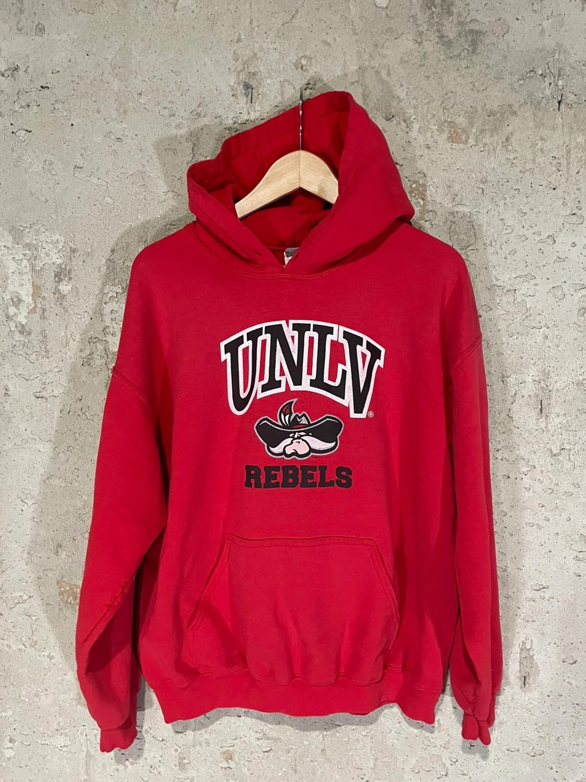 Unlv Runnin Rebels Ncaa Sports Apparel T-Shirt, Sweatshirt & Hoodie Full Size Gifts For Fans