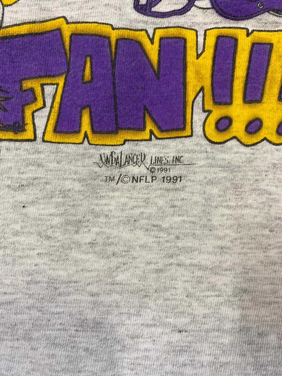 Vikings NFL Vintage Style Sweatshirt T-shirt Ideal Gift for NFL Fans - Image 3