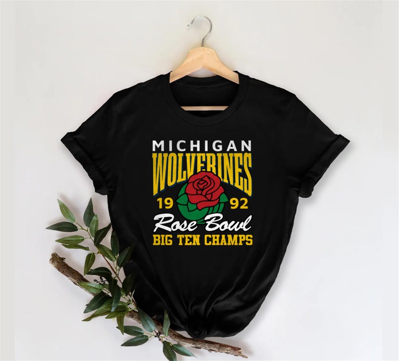 Vintage 1992 Michigan Wolverines Rose Bowl Football Crewneck Sweatshirt Hoodie Shirt, Retro U Of M Apparel - Image 3