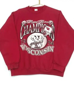 Vintage 1994 Wisconsin Badgers Rose Bowl Champions Red Sweatshirt - NCAA Gifts For Fans