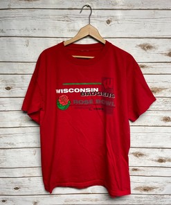Vintage 1999 University of Wisconsin Football Rose Bowl Shirt Y2K Bucky Badger T-Shirt, NCAA Football