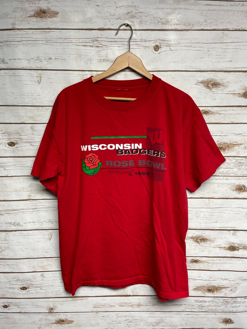 Vintage 1999 University of Wisconsin Football Rose Bowl Shirt Y2K Bucky Badger T-Shirt, NCAA Football