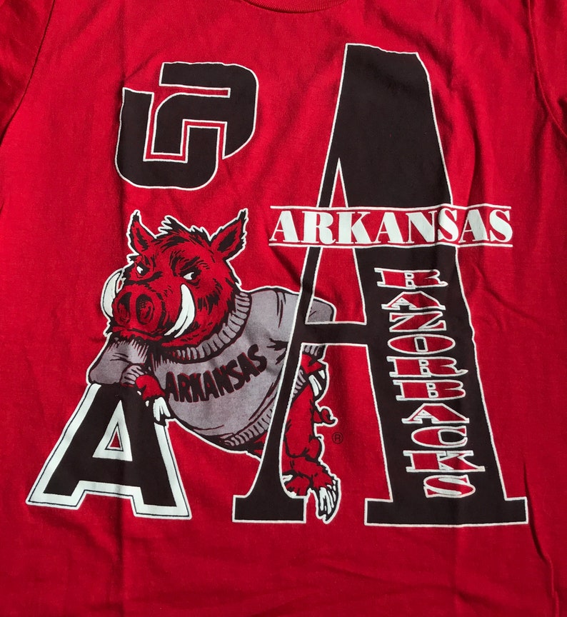 Vintage 80S Single Stitch Arkansas Razorbacks Football T Shirt, Sweatshirt, Hoodie Full Size Show Your Razorbacks Spirit - Image 2