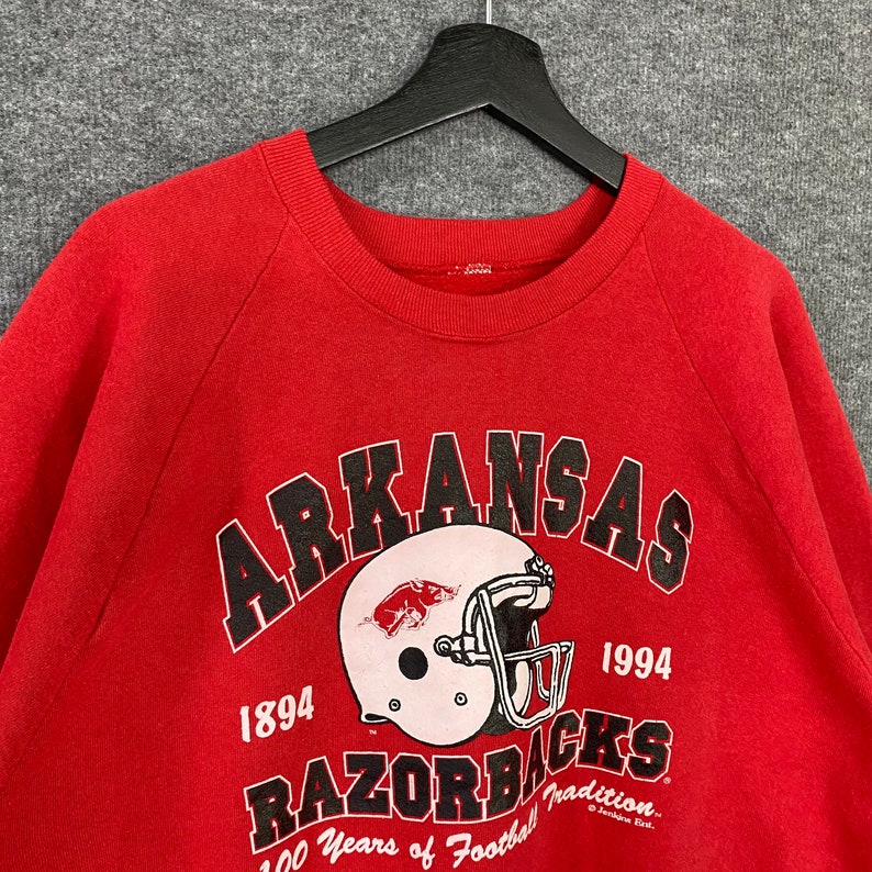 Vintage 90S Arkansas Razorbacks Sweatshirt Retro Arkansas Crewneck For Men And Women - Image 2