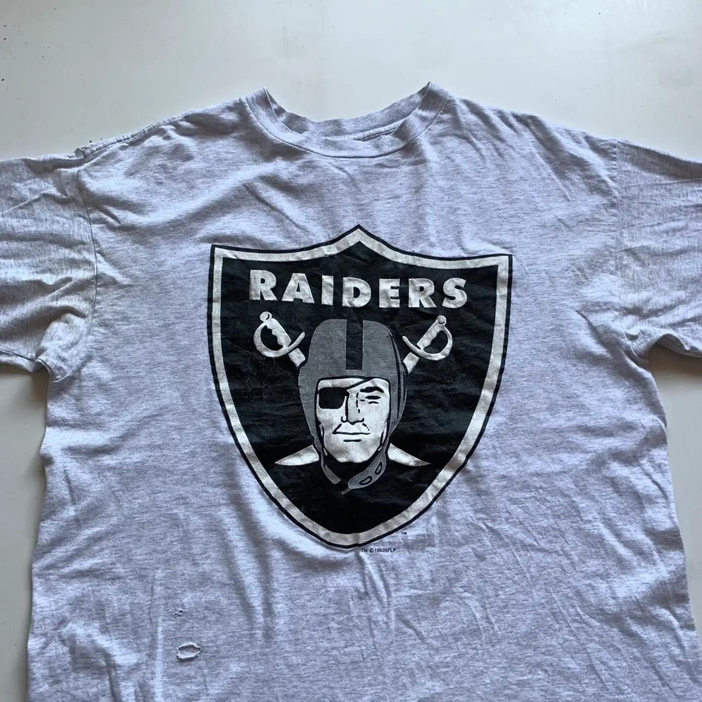Vintage 90S La Raiders Single Stitched Sports T-Shirt Sweatshirt Pullover Hoodie Reprinted Gift For Nfl Fans - Image 2