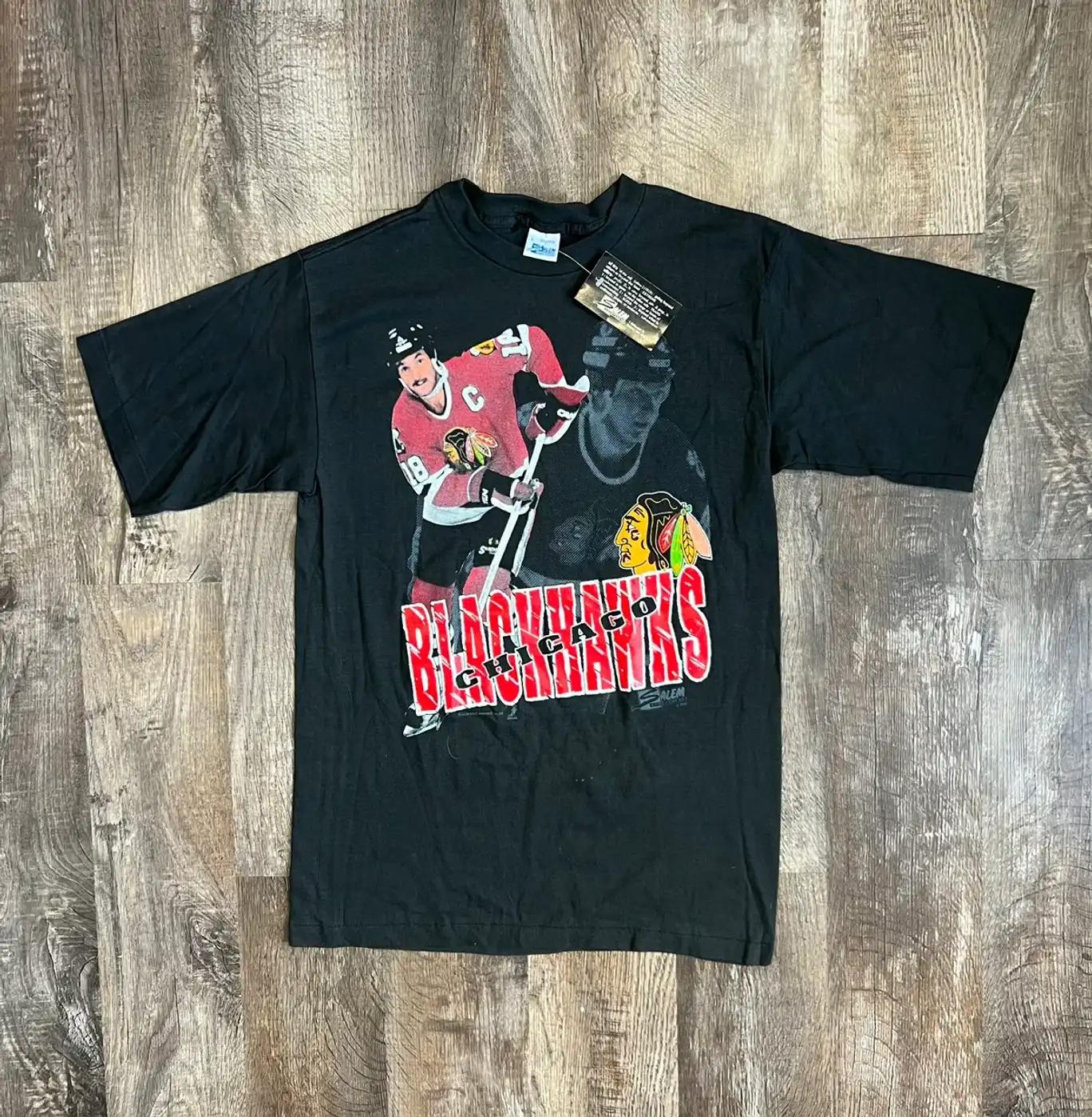 Vintage Chicago Blackhawks Shirt Sweatshirt Pullover Hoodie Reprinted