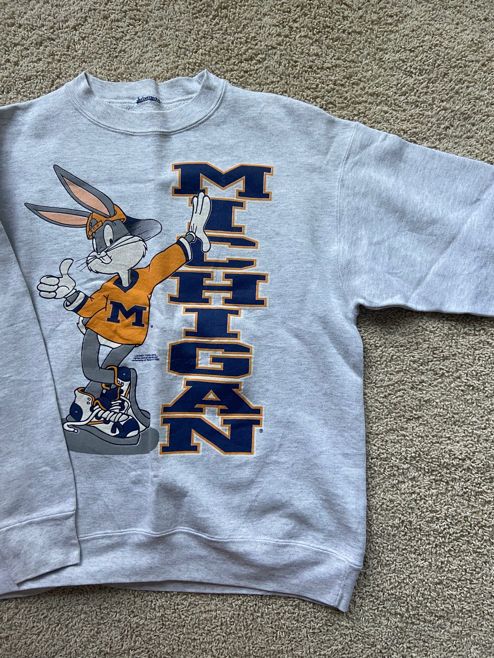 Vintage Looney Tunes Bugs Bunny University Of Michigan Crewneck Sweatshirt