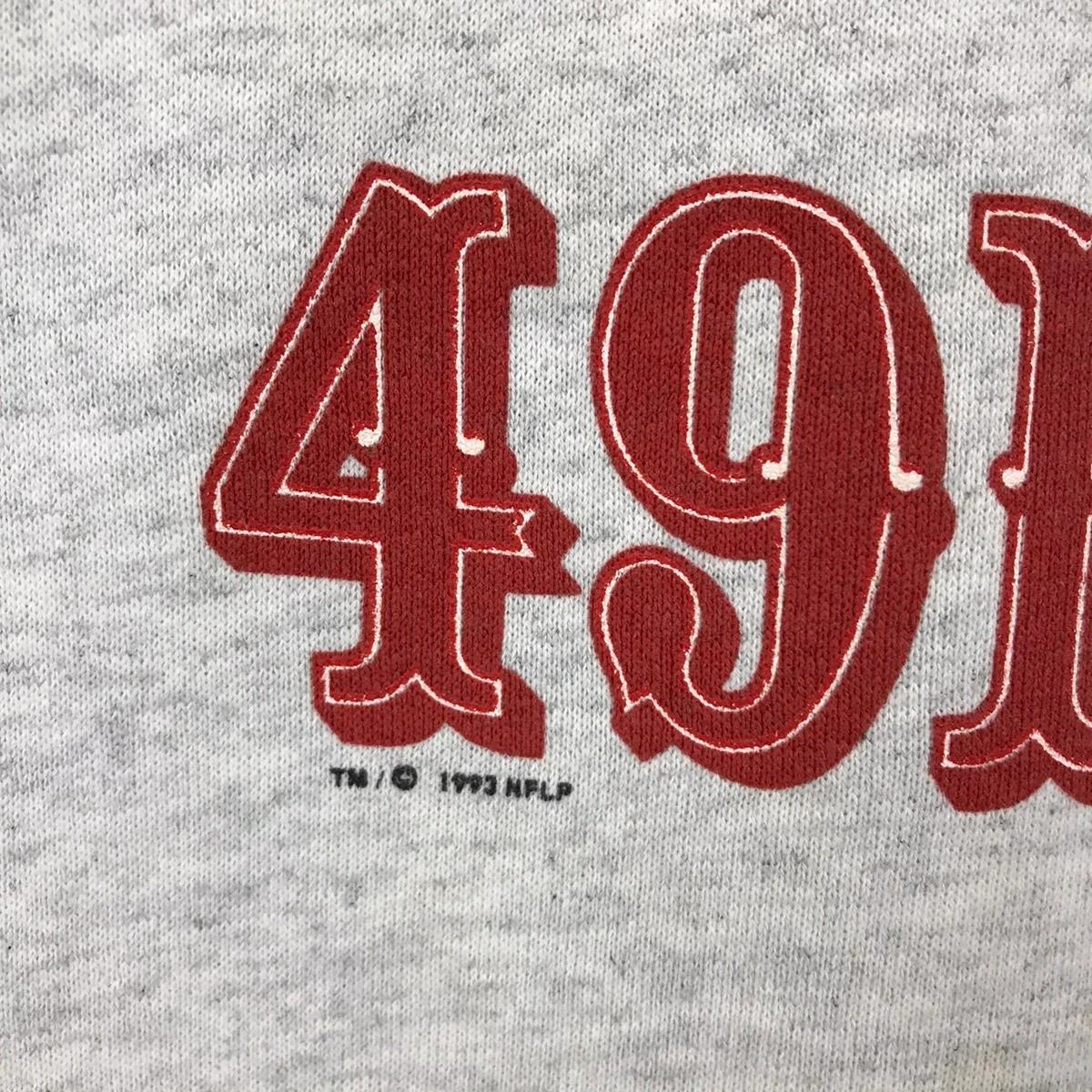 Vintage Style 1993 San Francisco 49Ers Looney Tunes Road Runner Sweatshirt T-shirt, NFL Football Teams Gifts For Fans - Image 4