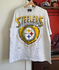 Vintage Style 1994 Pittsburgh Sweatshirt T-shirt Ideal Gift for NFL Fans