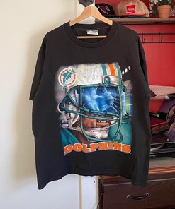 Vintage Style 1996 Miami Dolphins Sweatshirt T-shirt Ideal Gift for NFL Fans