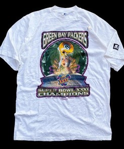 Vintage Style 1997s Green Bay Packers Champion Sweatshirt T-shirt Ideal Gift for NFL Fans