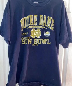 Vintage Style 2010 Notre Dame Sun Bowl Sweatshirt Hoodie Football Game Day T-Shirt Lover