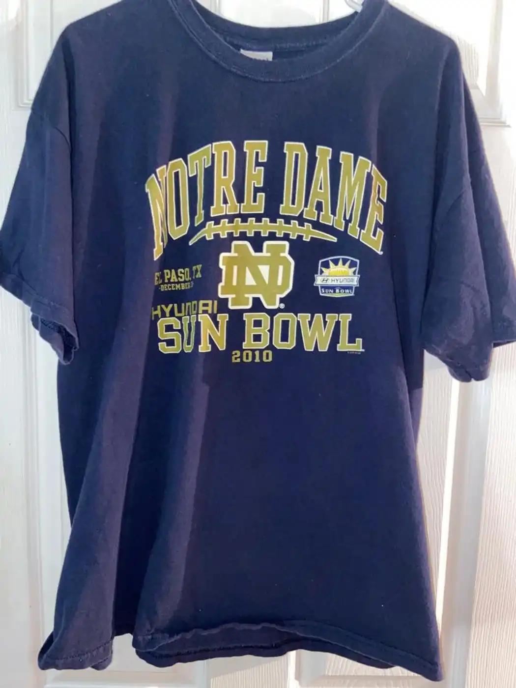 Vintage Style 2010 Notre Dame Sun Bowl Sweatshirt Hoodie Football Game Day T-Shirt Lover