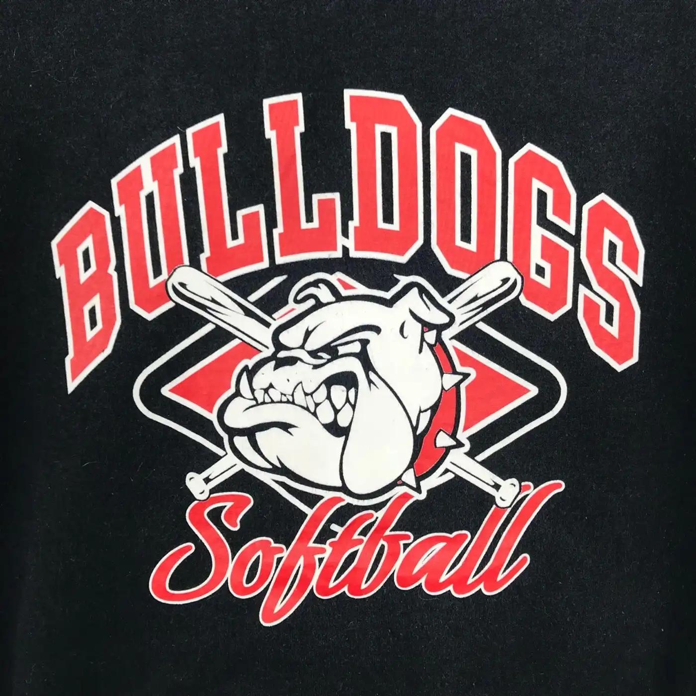 Vintage Style 90S Bulldogs Softball Logo T-Shirt Sweatshirt Hoodie American Football Gifts Lover - Image 2