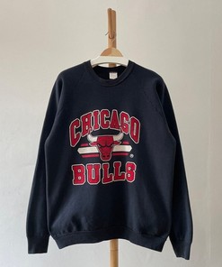 Vintage Style 90S Chicago Bulls Basketball Crewneck Sweatshirt, Chicago Bulls Shirt, Chicago Bulls Hoodie