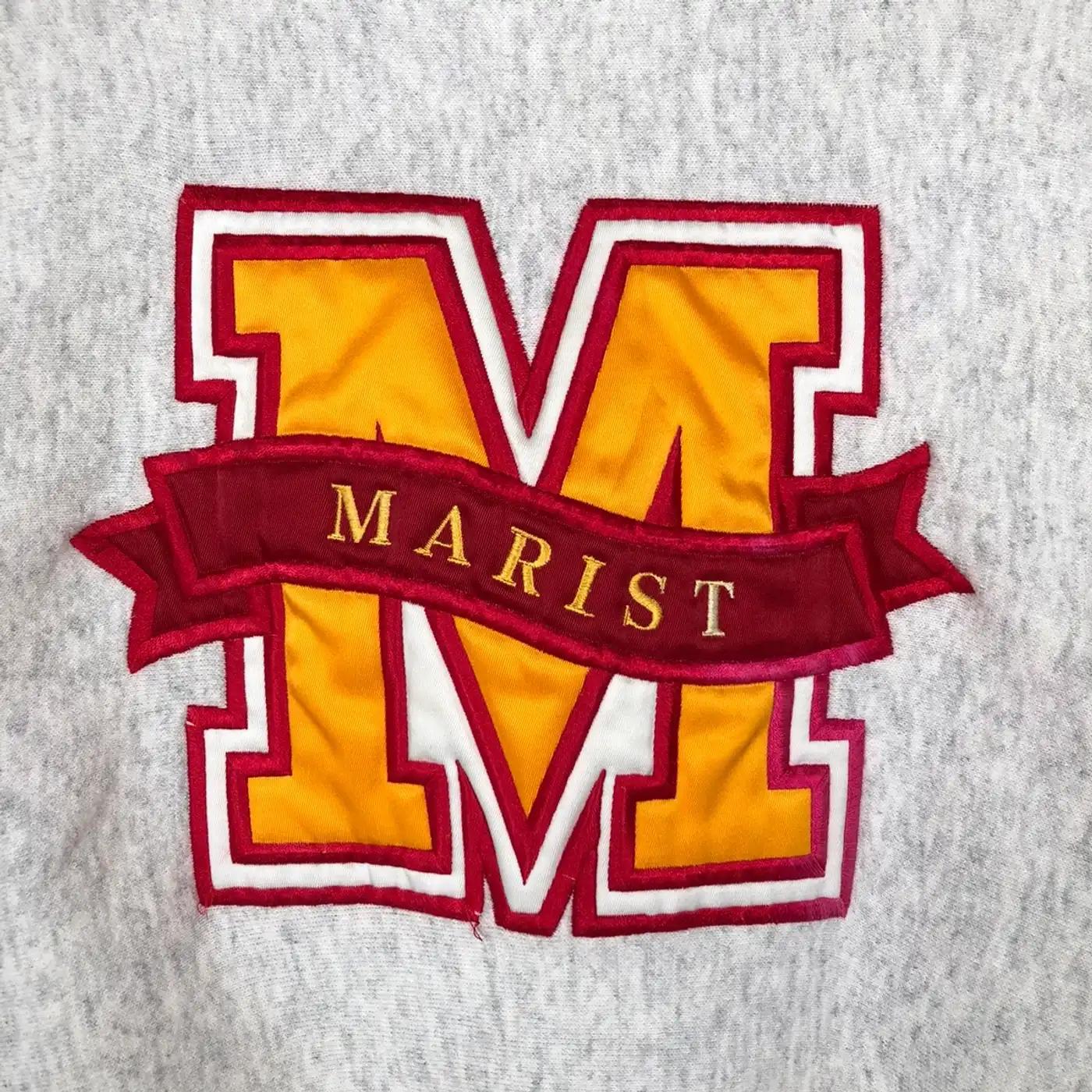 Vintage Style 90S Marist Red Foxes Football T-Shirt Sweatshirt Hoodie Crewneck Pullover American Football Gifts Lover - Image 2