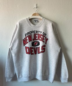Vintage Style 90S New Jersey Devils Crewneck Sweatshirt, New Jersey Devils Shirt, New Jersey Devils Hoodie